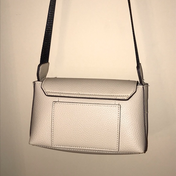 Cream Steve Madden purse - Picture 4 of 5
